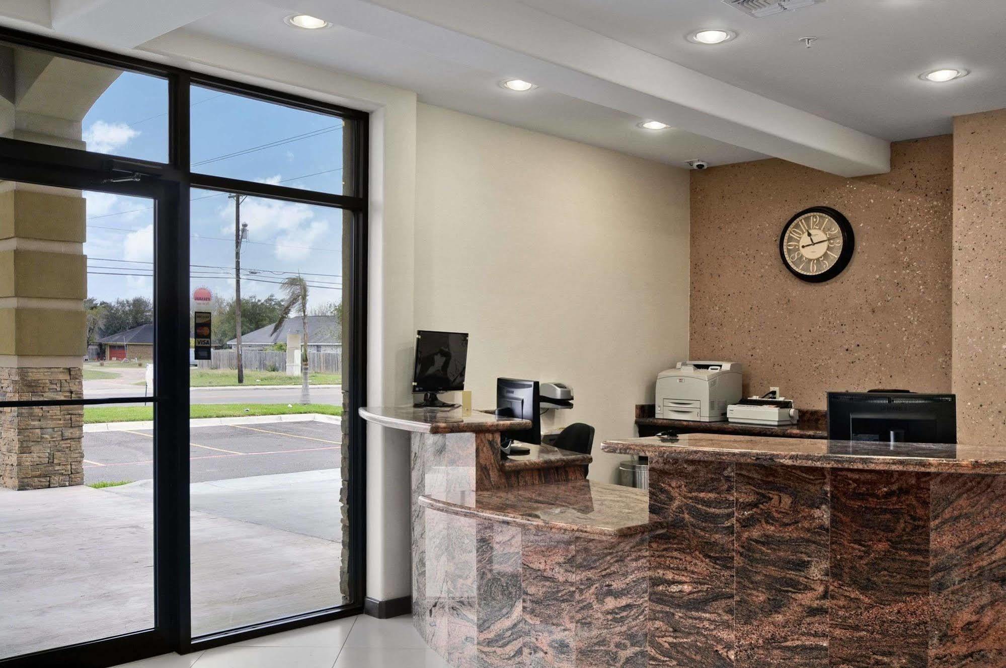 Travelodge Pharr McAllen Exterior foto